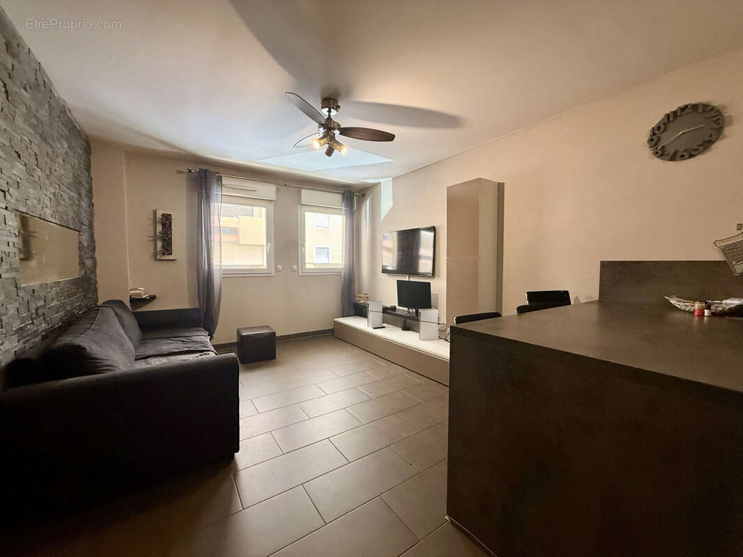 Appartement 2 pieces - menton limitrophe carnoles - photo 2