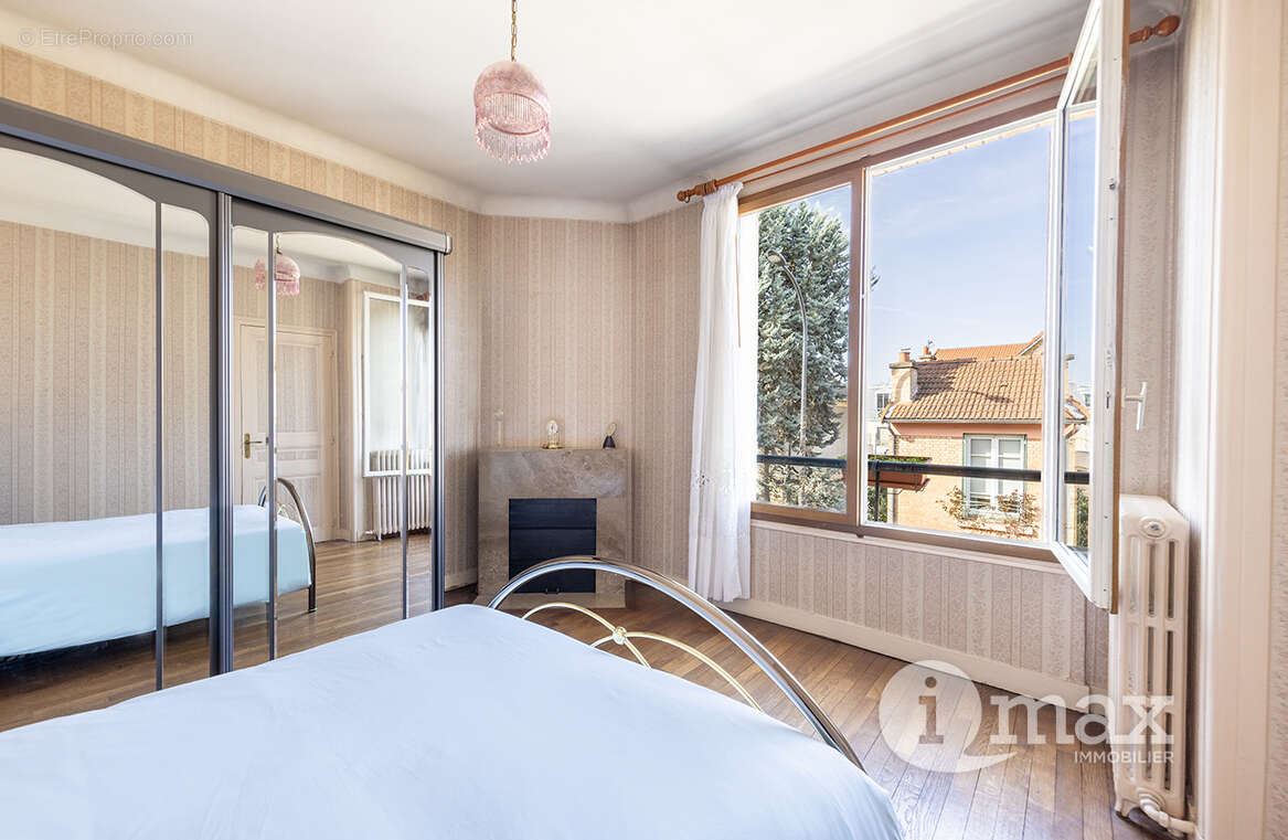 Maison à BOIS-COLOMBES