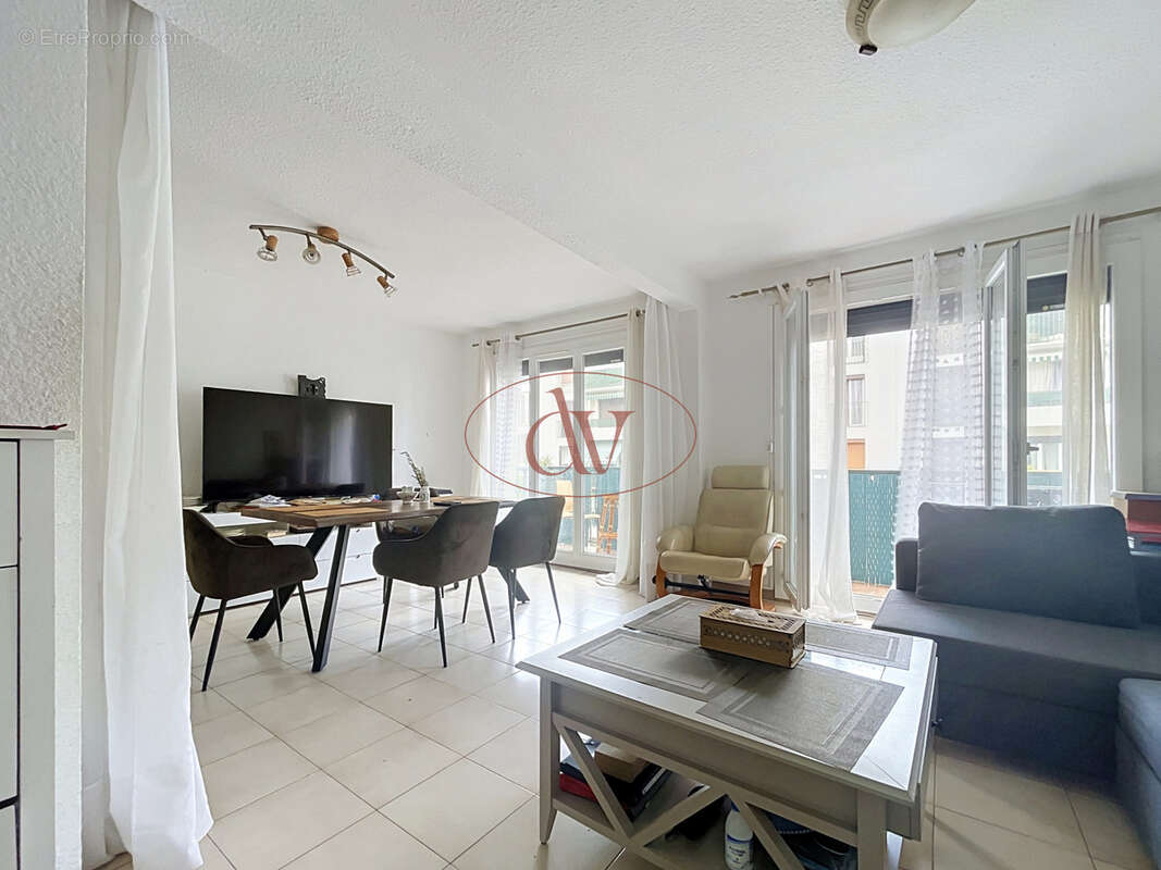 Appartement 78m2/ 2 éme étage loué/ 2 chambres / perpignan/ mav - photo 4