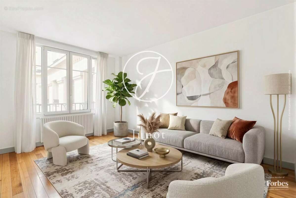 Appartement à PARIS-16E