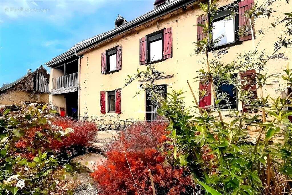 Maison à OO