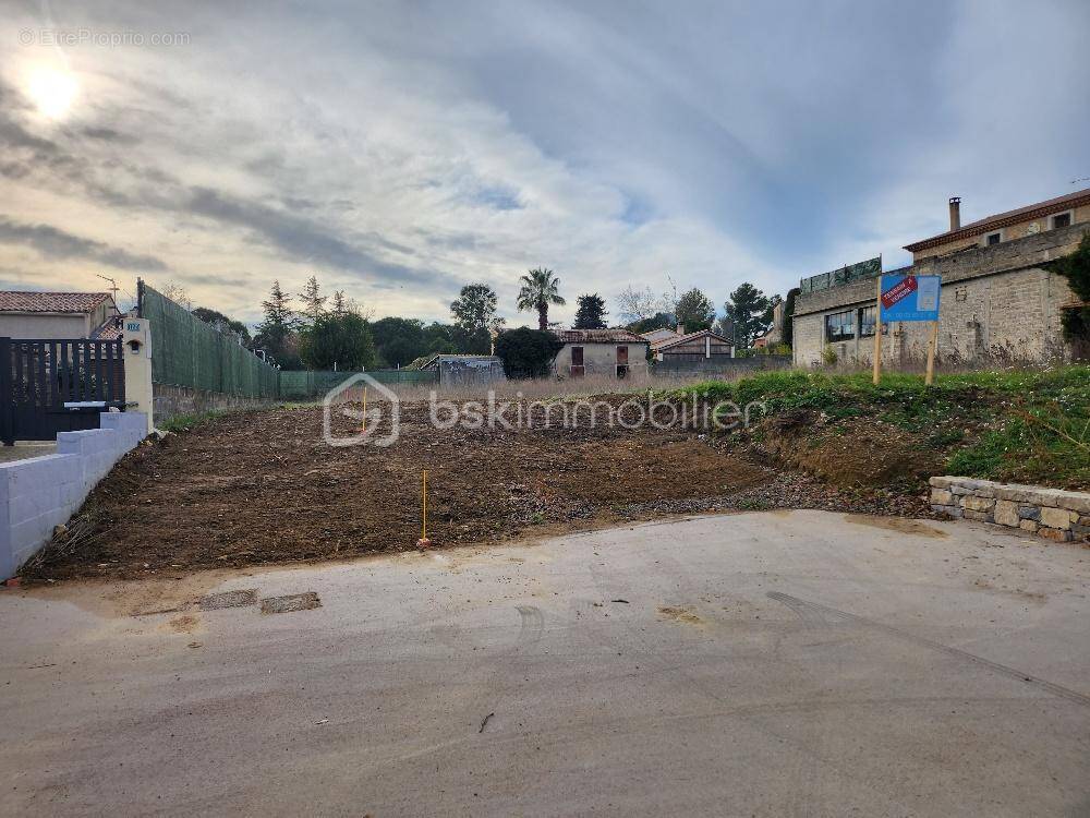 Terrain à SAUSSINES