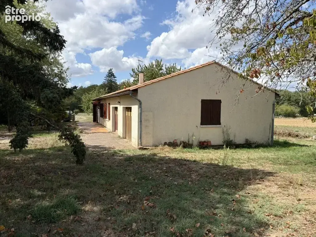Maison de plain-pied à Vitrac Saint-Vincent - photo 12