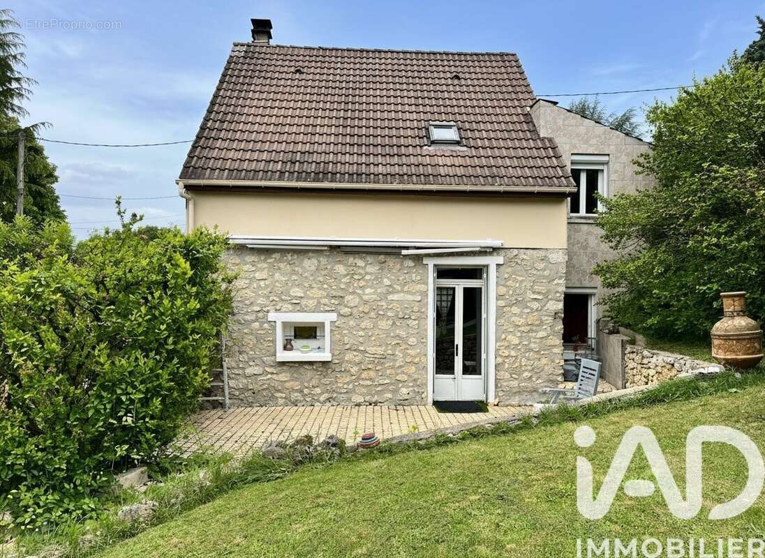 Photo 2 - Maison à MANDRES-LES-ROSES