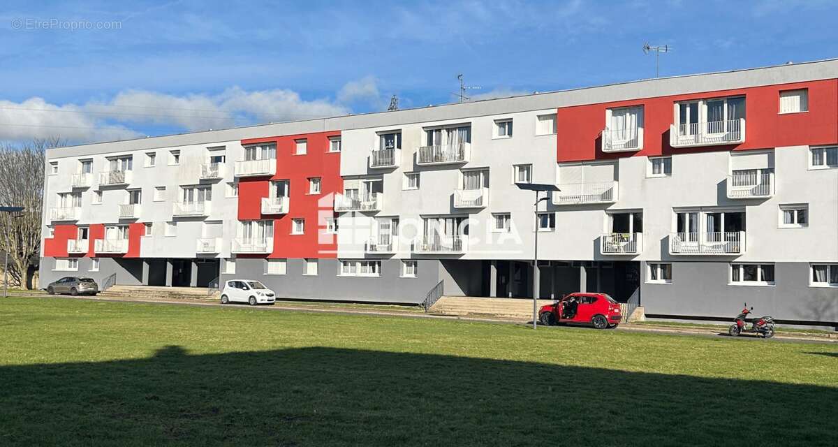 Appartement à SAINT-MARCEL