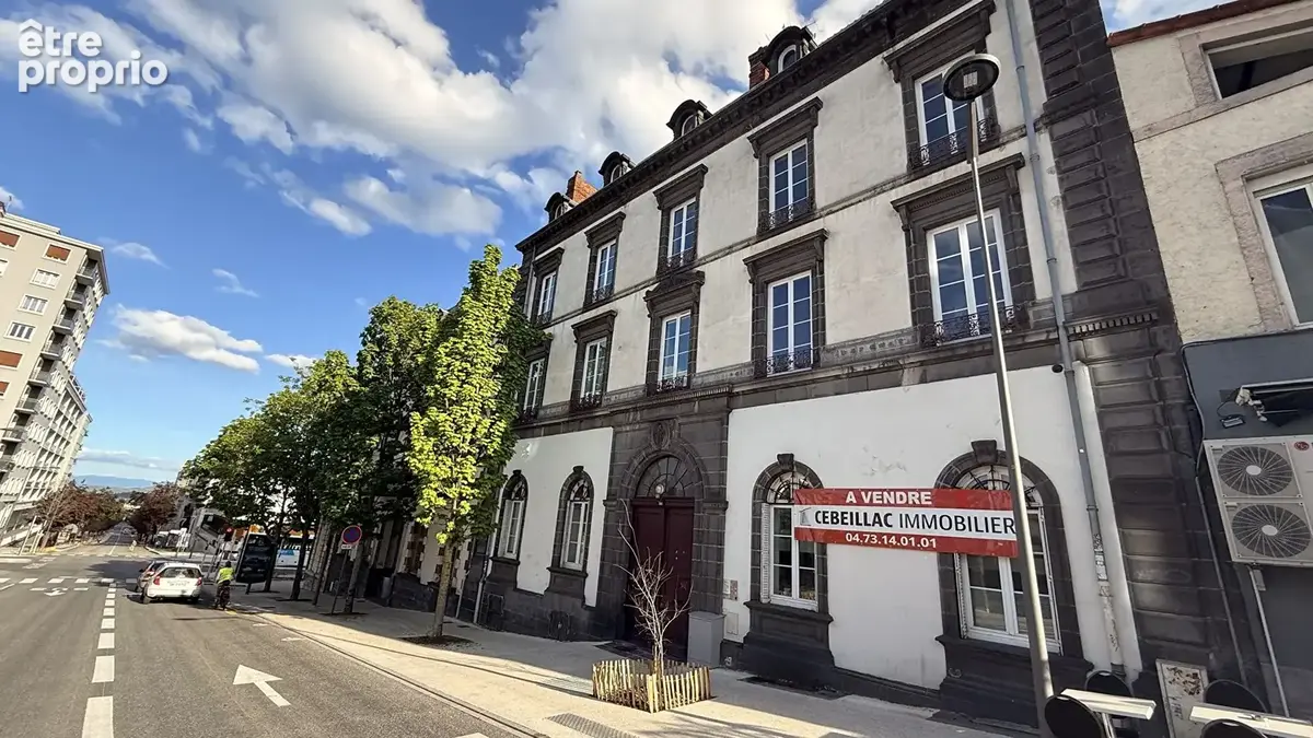 Bureaux en rez-de-chaussée avec mezzanine / 69,85 m² / Fort potentiel - photo 5