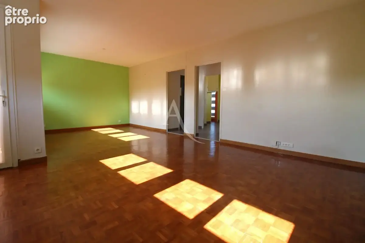 Appartement Châtenoy Le Royal 4 pièces 70 m2 - avec garage et balcon - photo 6
