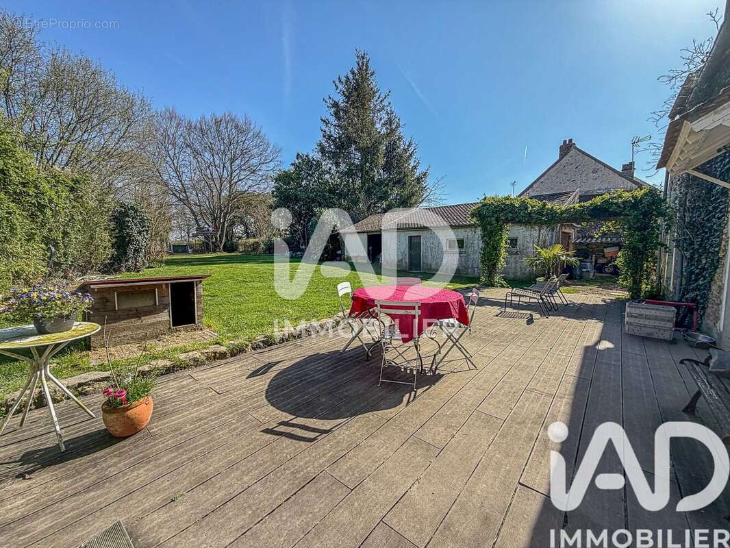 Photo 2 - Maison à LUMIGNY-NESLES-ORMEAUX