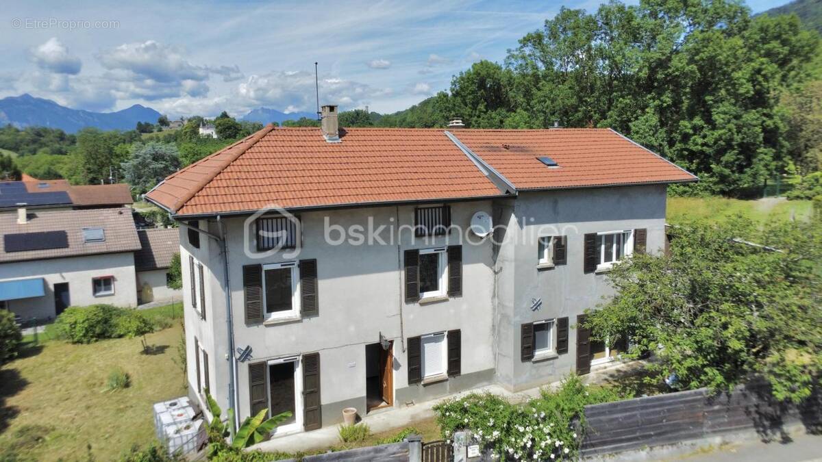 Maison à PONTCHARRA