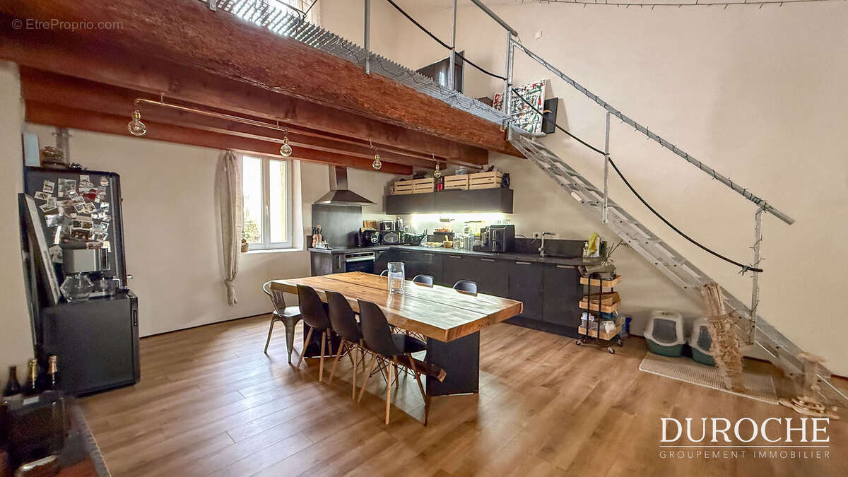 Maison à ROQUEMAURE