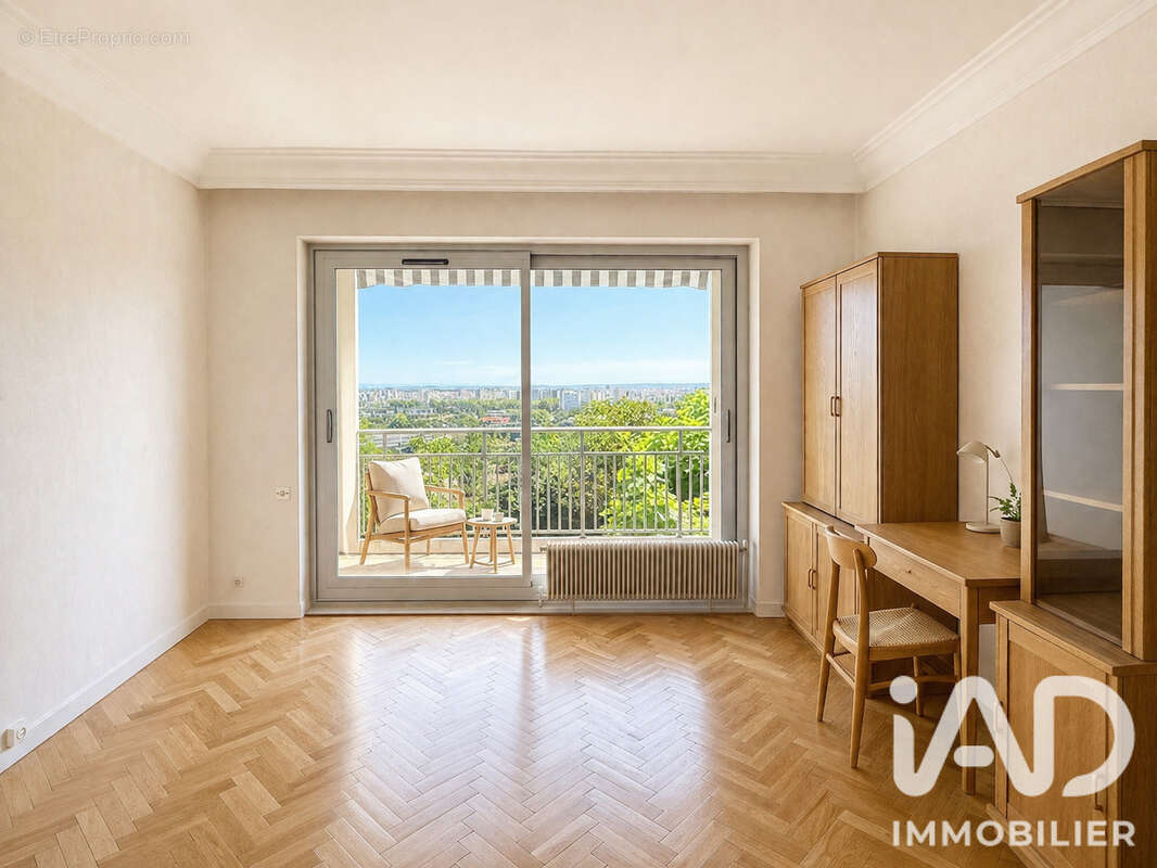 Photo 2 - Appartement à CALUIRE-ET-CUIRE