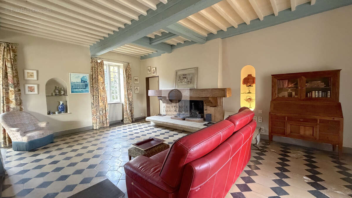 Maison à LA ROCHE-DE-GLUN