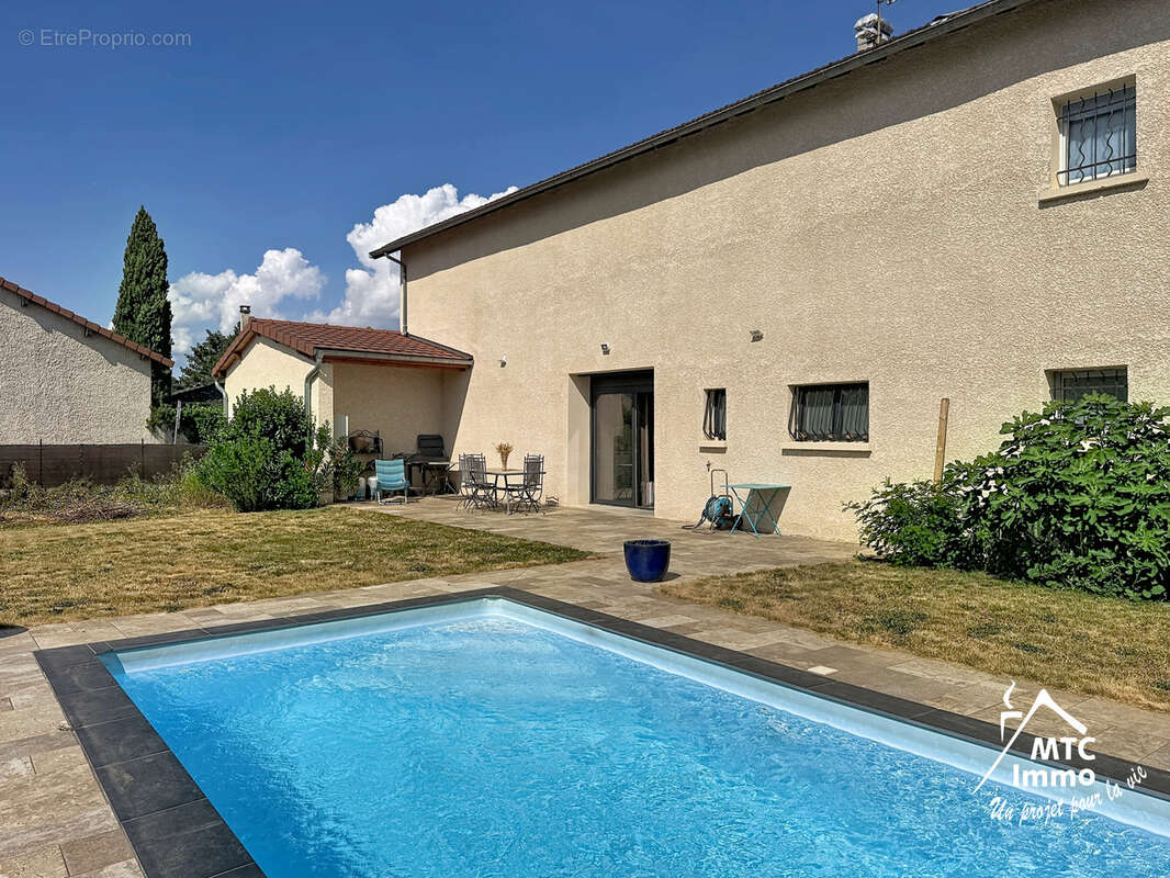 Maison à CHAMAGNIEU