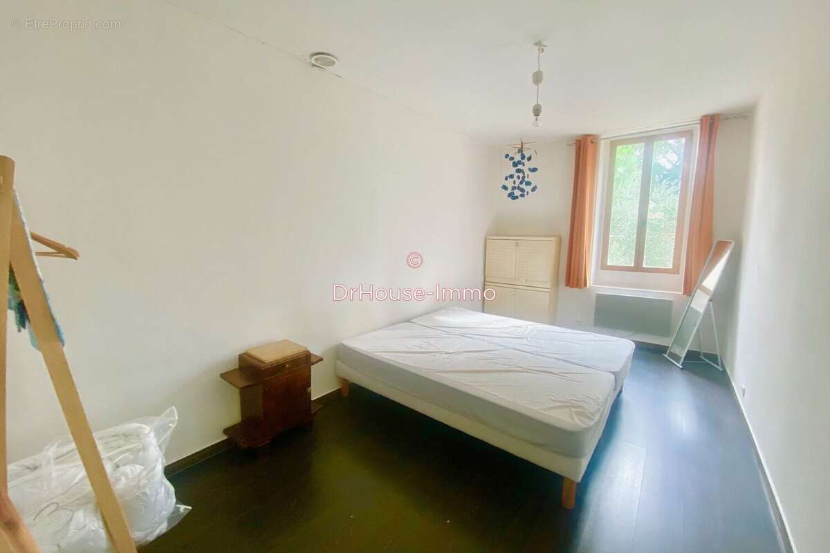 Maison à SAINT-HILAIRE