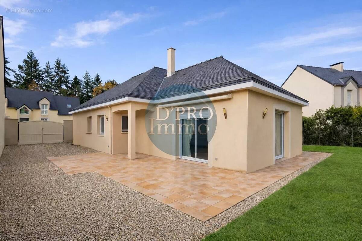 Maison à CARQUEFOU