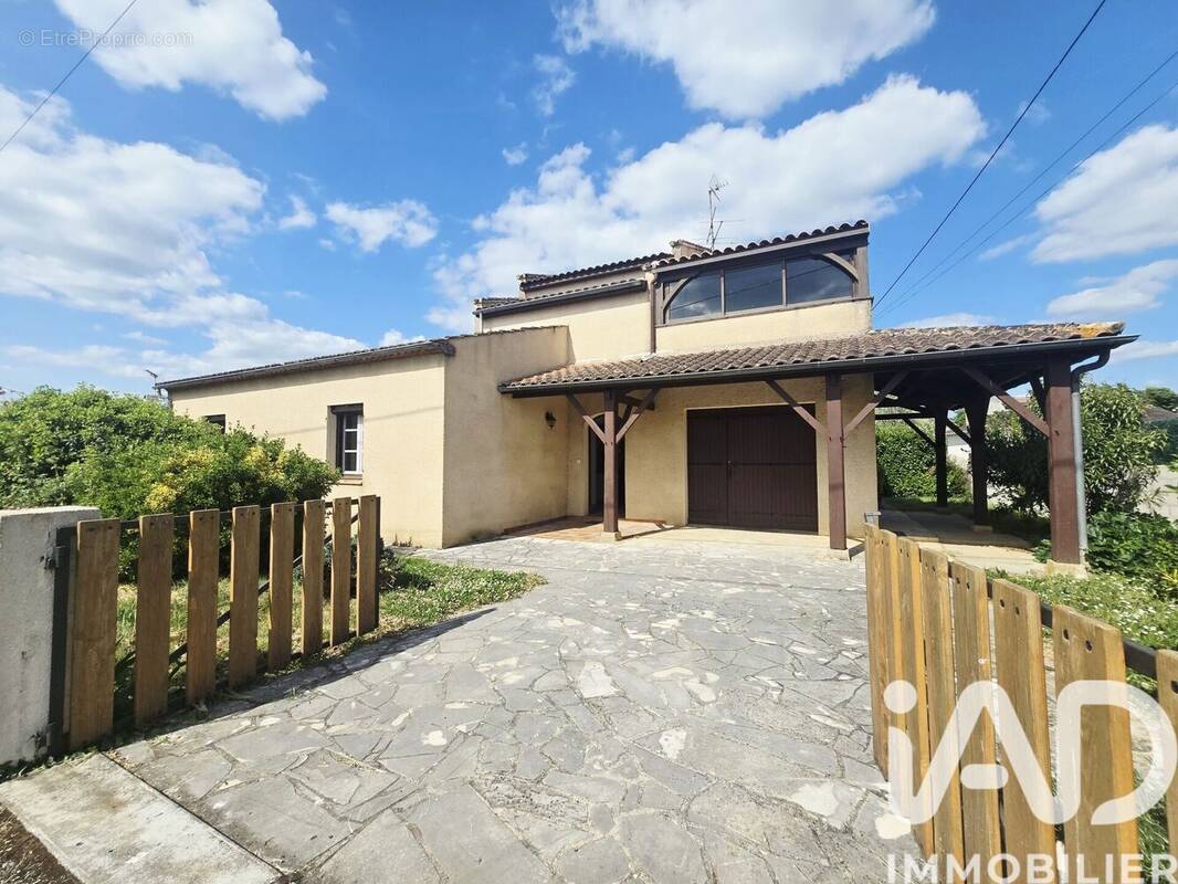 Photo 1 - Maison à MONTAYRAL