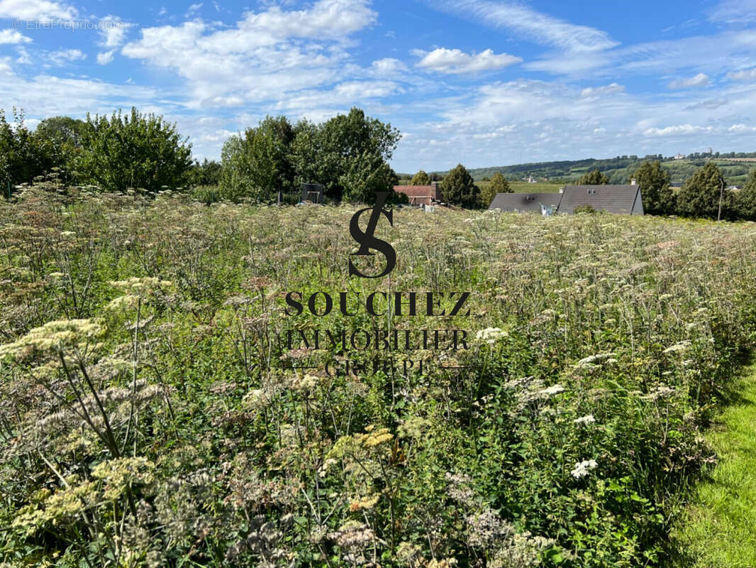 Terrain à SOUCHEZ