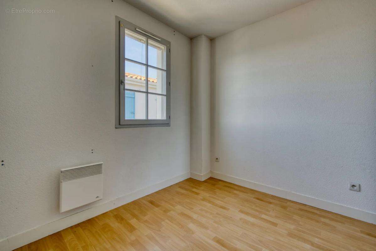 Maison à VAUX-SUR-MER