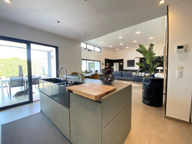 Maison à LANSARGUES