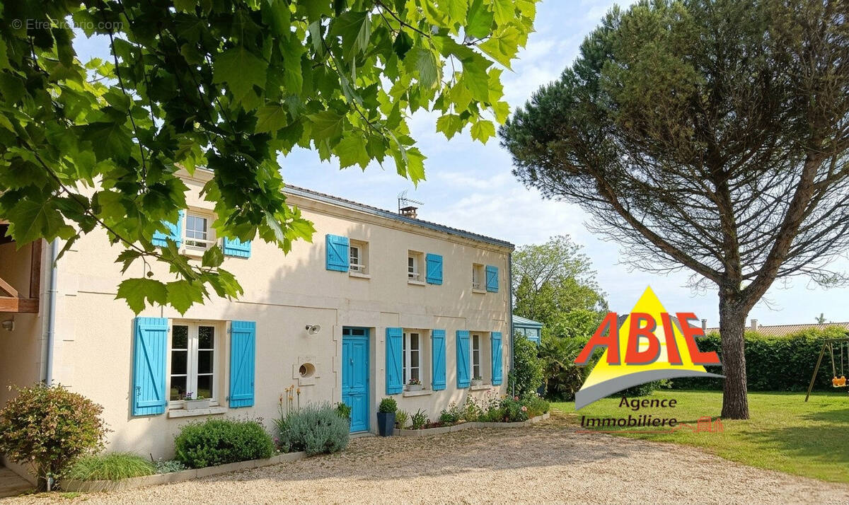 Photo 1 - Maison à ECHIRE