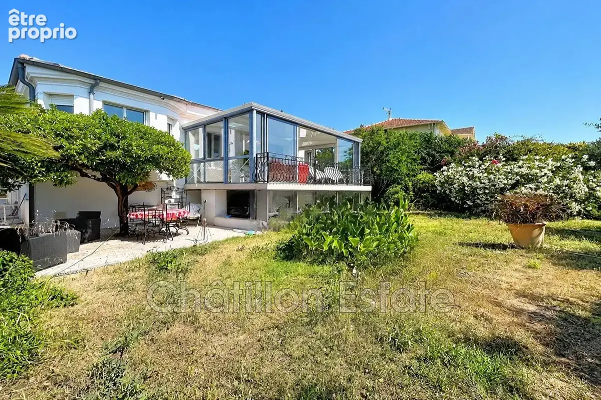 Maison 5 pièces 150 m² à vendre à Vallauris (06220) - photo 2