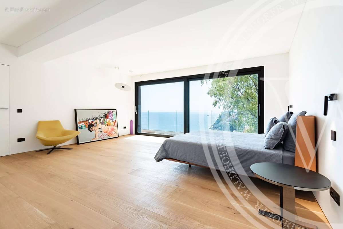 Maison à ROQUEBRUNE-CAP-MARTIN