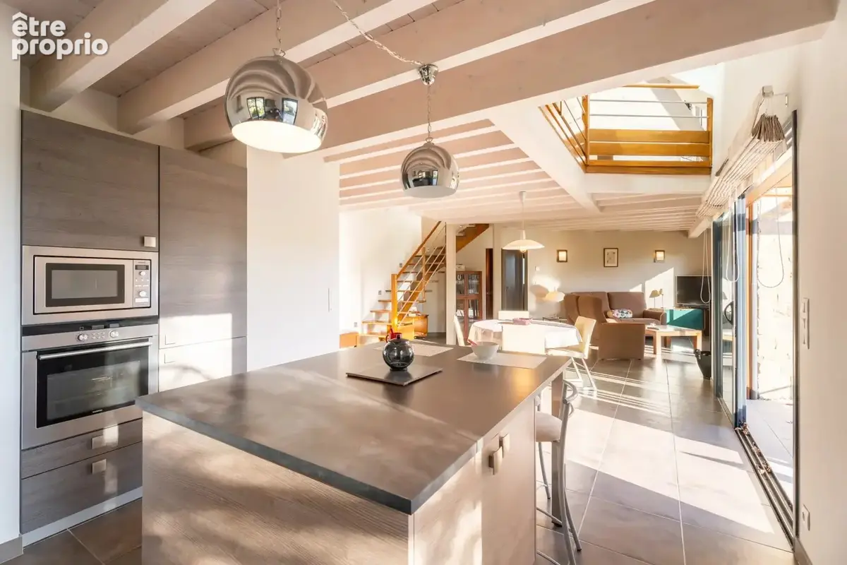 Maison d'architecte - 129 m2 - 6 pièces - photo 10