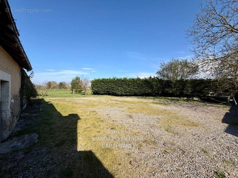 Maison à SOULAIRE-ET-BOURG