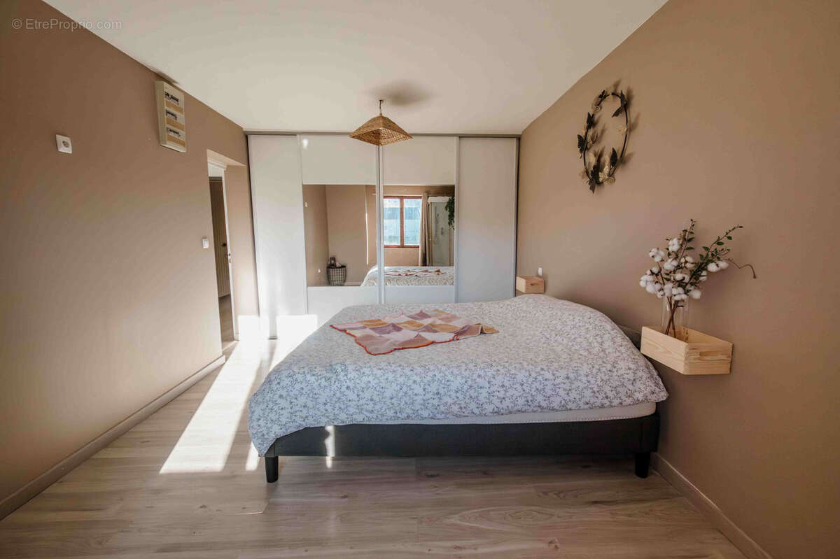 Maison à SEPTFONTAINES