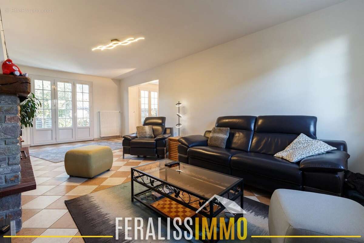 Maison à SAINT-OUEN-L'AUMONE