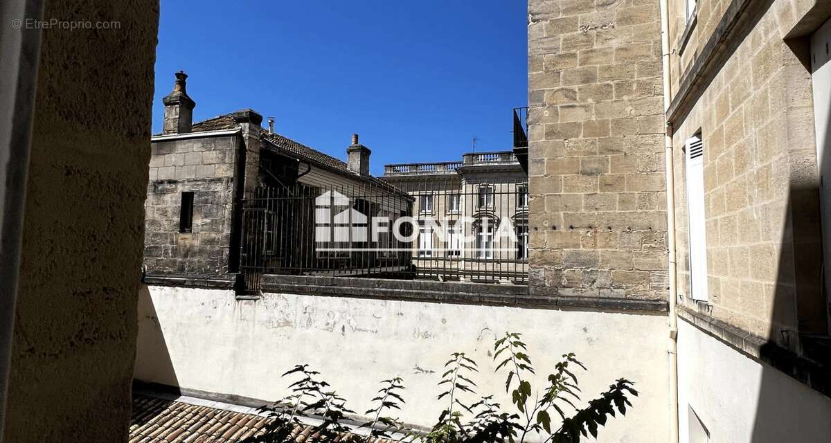 Appartement à BORDEAUX