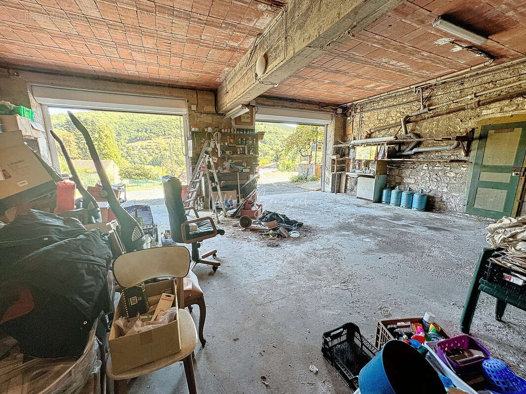 Maison à SAINT-AFFRIQUE