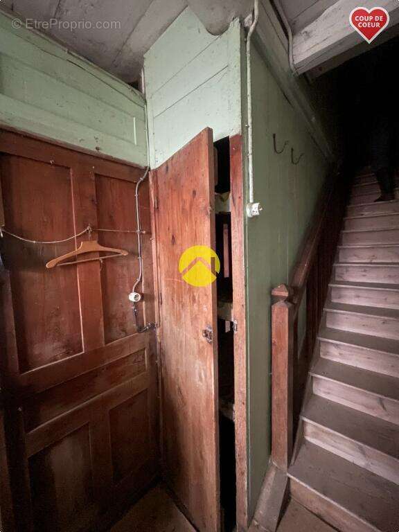 Maison à SAINT-FLOUR