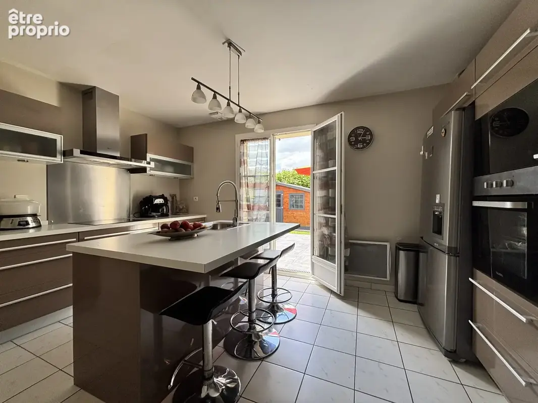 Maison 7 pièces 135 m² à vendre à Montagny-En-Vexin (60240) - photo 8