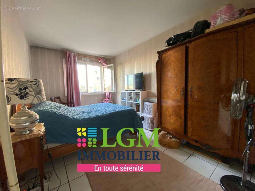 Appartement à GARGES-LES-GONESSE