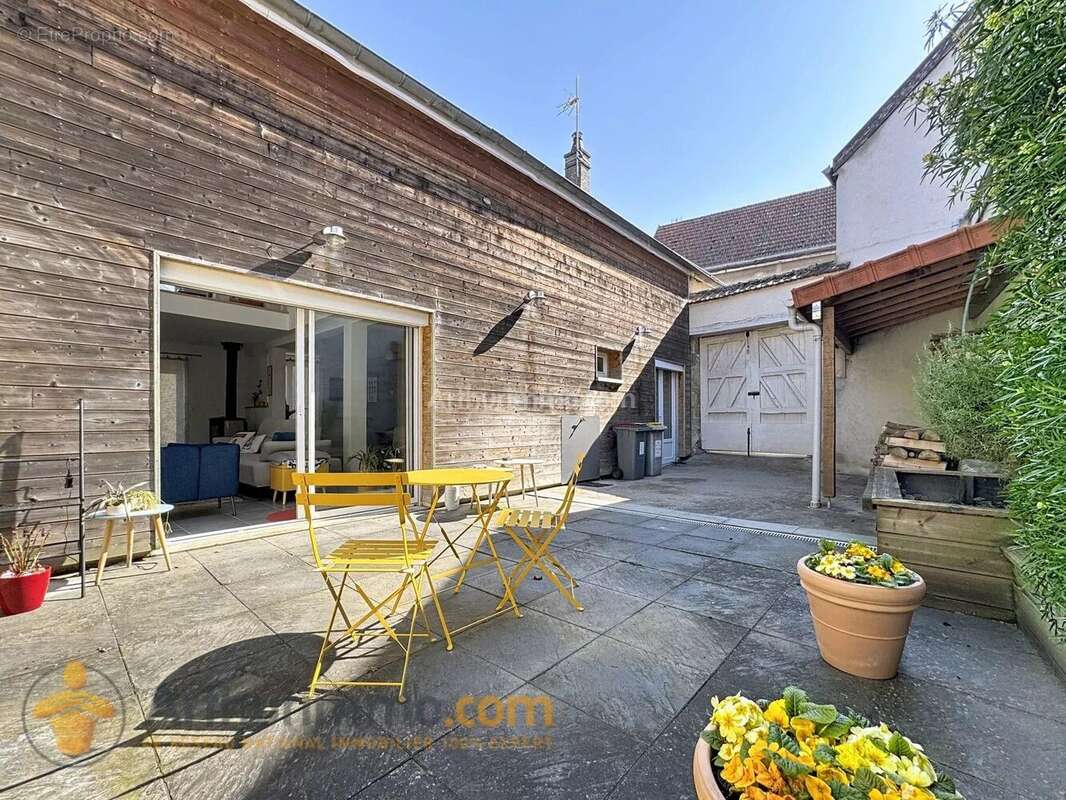 Maison à VILLERS-MARMERY