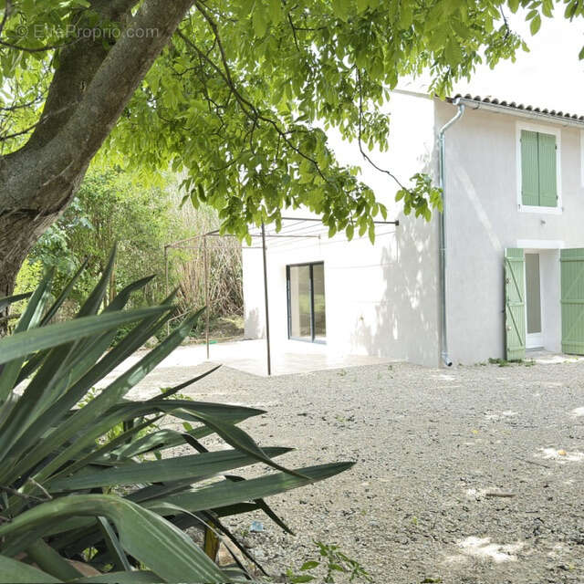 Maison à VELLERON