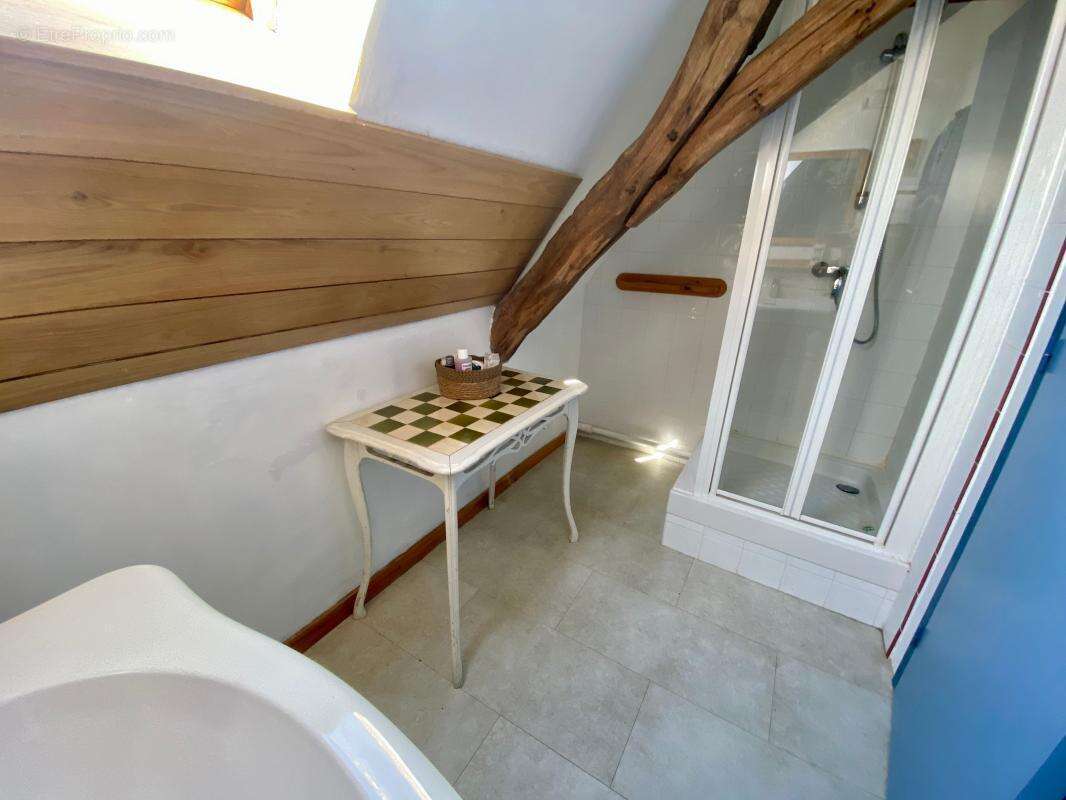 Maison à SAINTE-ALVERE