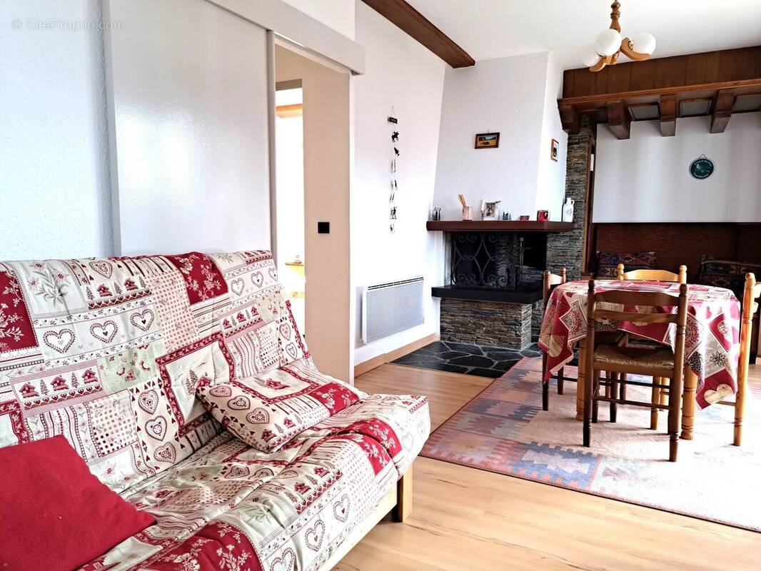 Appartement à FONT-ROMEU-ODEILLO-VIA