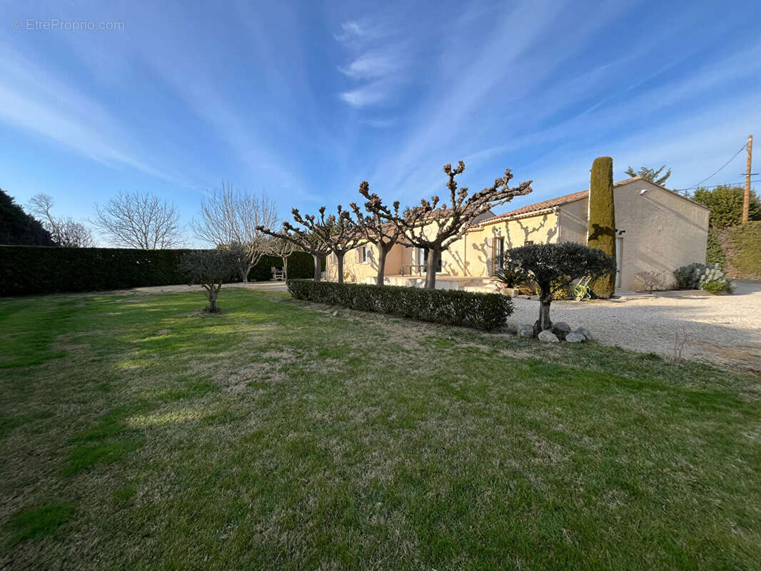 Maison à CHATEAURENARD