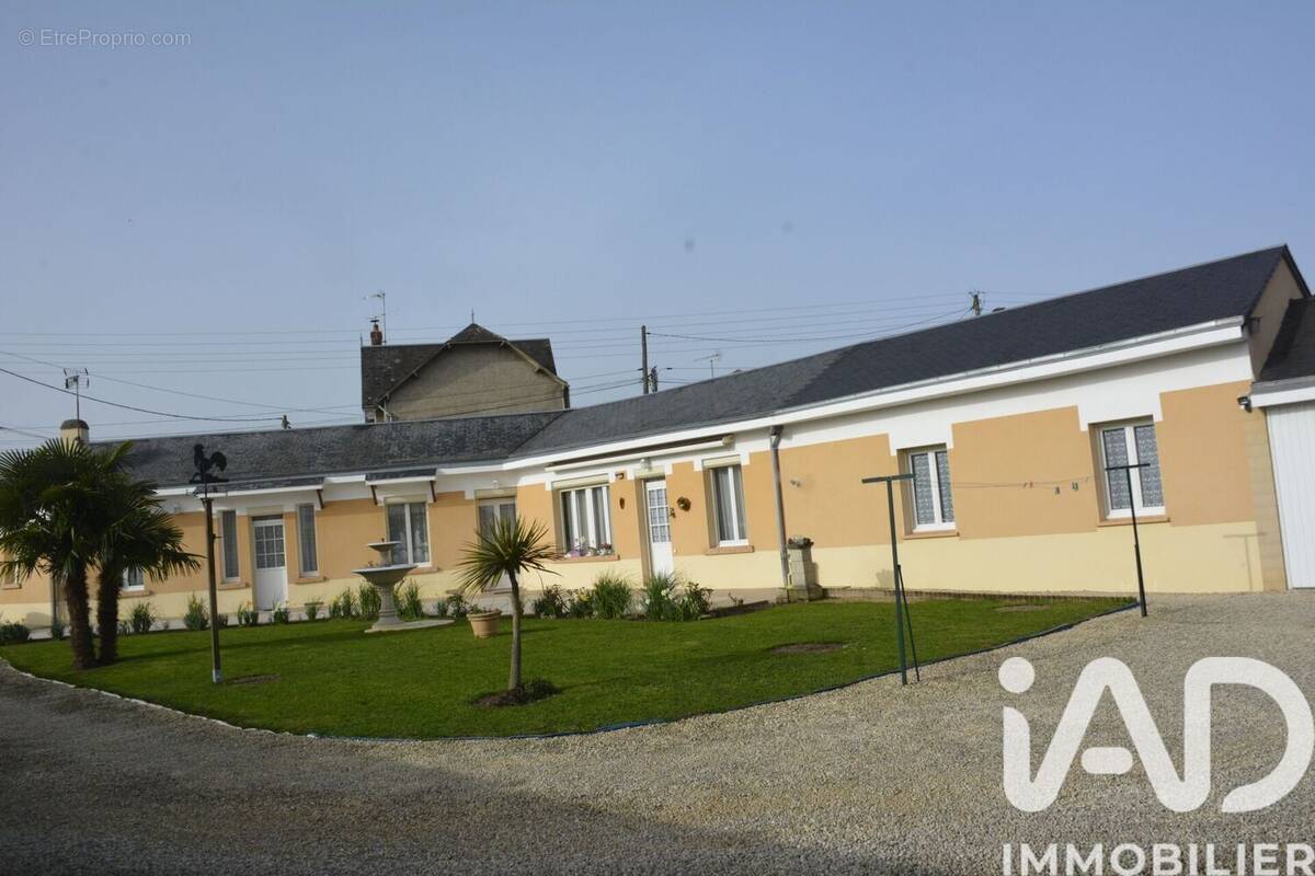 Photo 1 - Maison à THOUARS