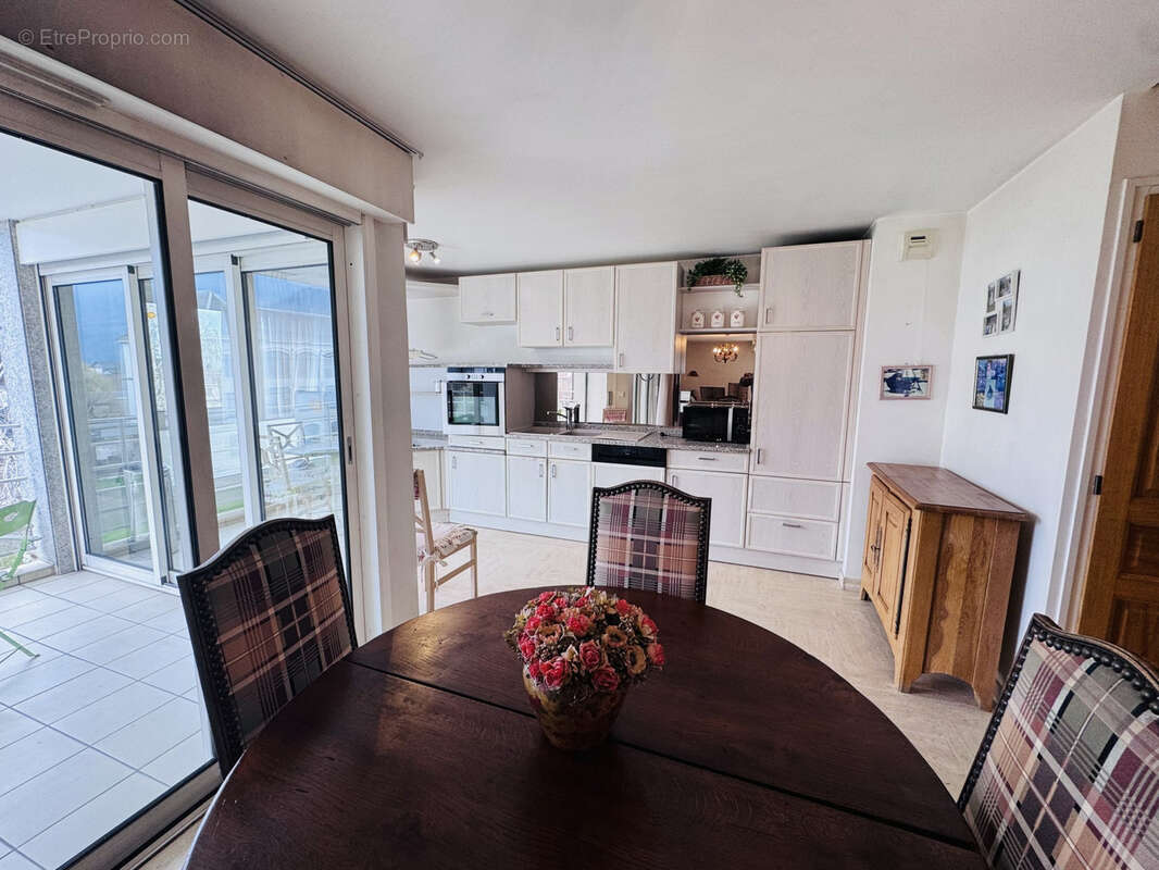 Appartement à CLUSES