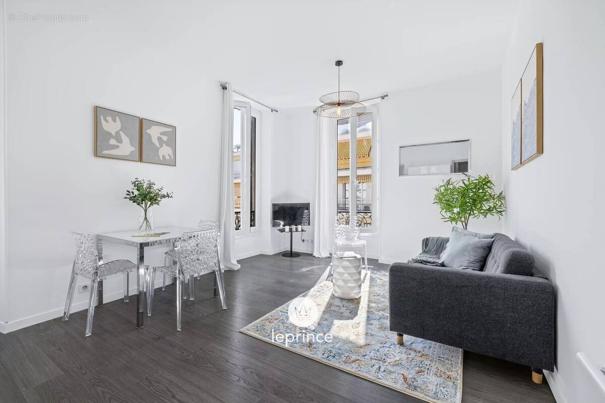 Appartement à NICE