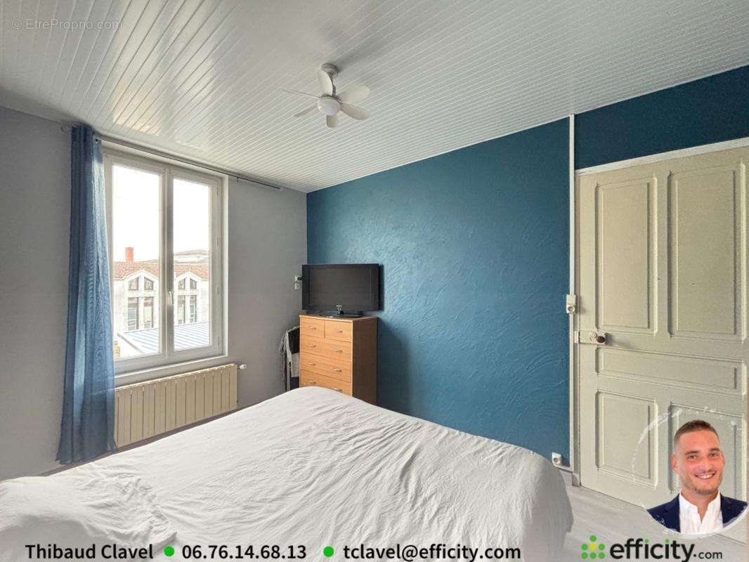 Maison à RUELLE-SUR-TOUVRE