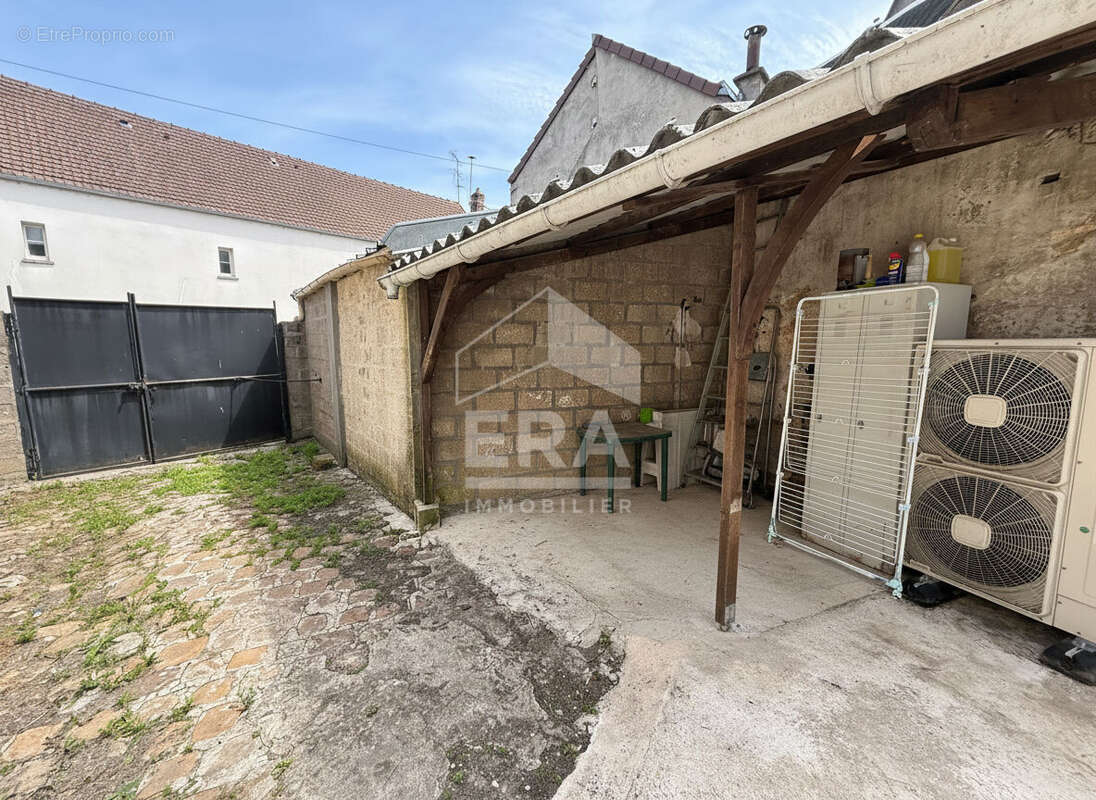 Maison à NANGIS