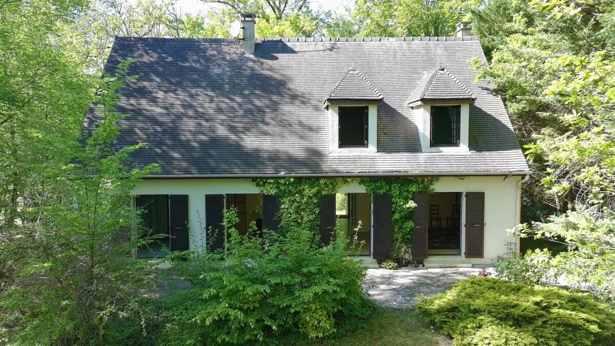 Maison à LAMORLAYE