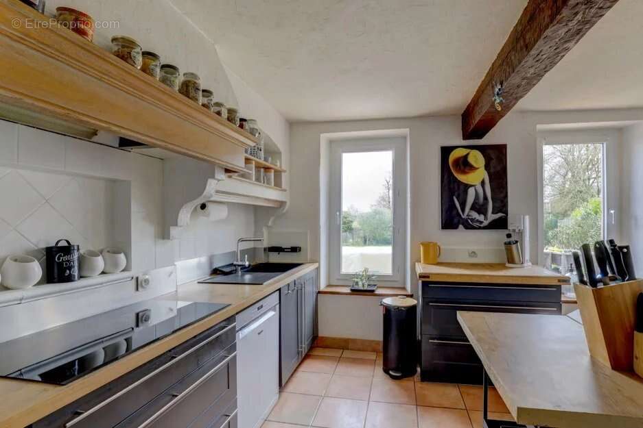 Maison à LAPEYROUSE-FOSSAT