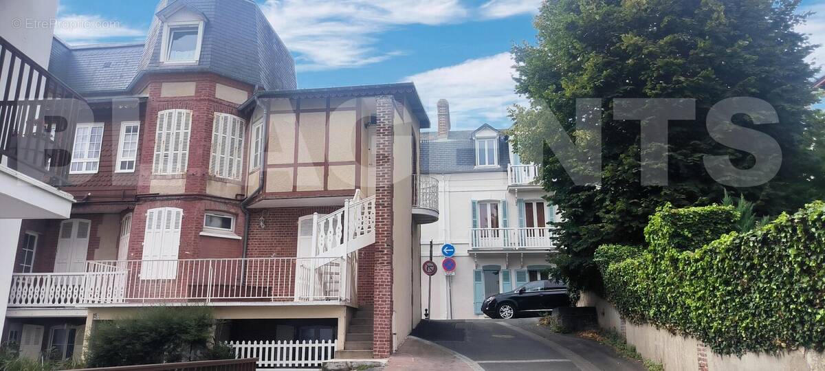 1759086801406 - Appartement à VILLERS-SUR-MER