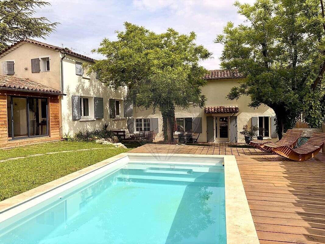 Maison à BOISSET-ET-GAUJAC