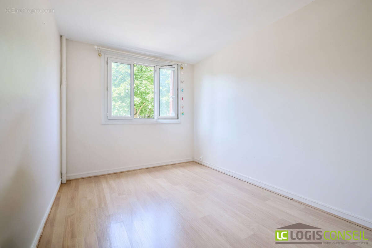 Appartement à CHATILLON